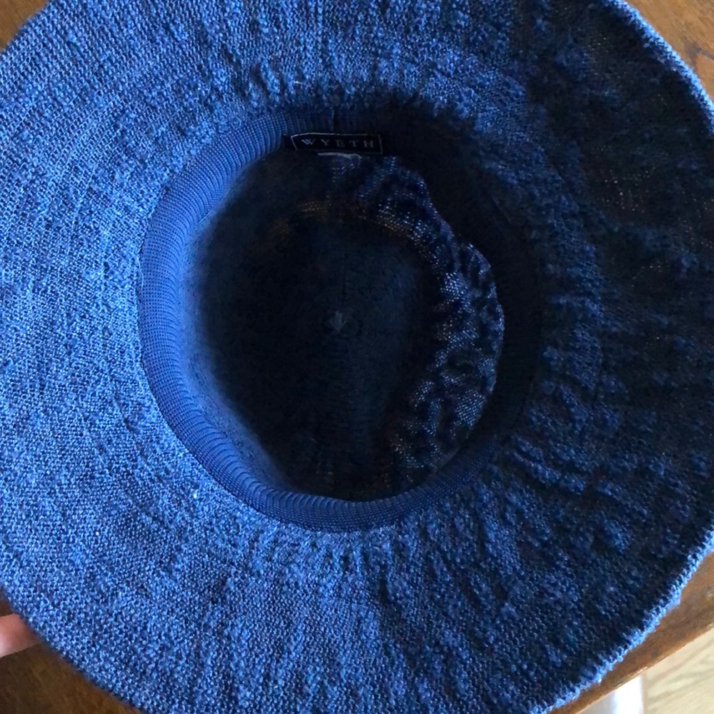 Brim hat - Picture 4 of 6